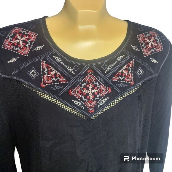 Alchemy Thread Knit Top​ - Picture 2 of 10